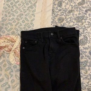 Levi’s 711 in black